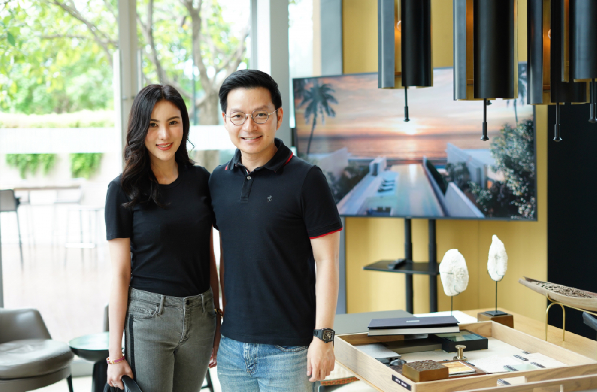 Thunsuta Wongtrakul and Varavuth Jentanakul  