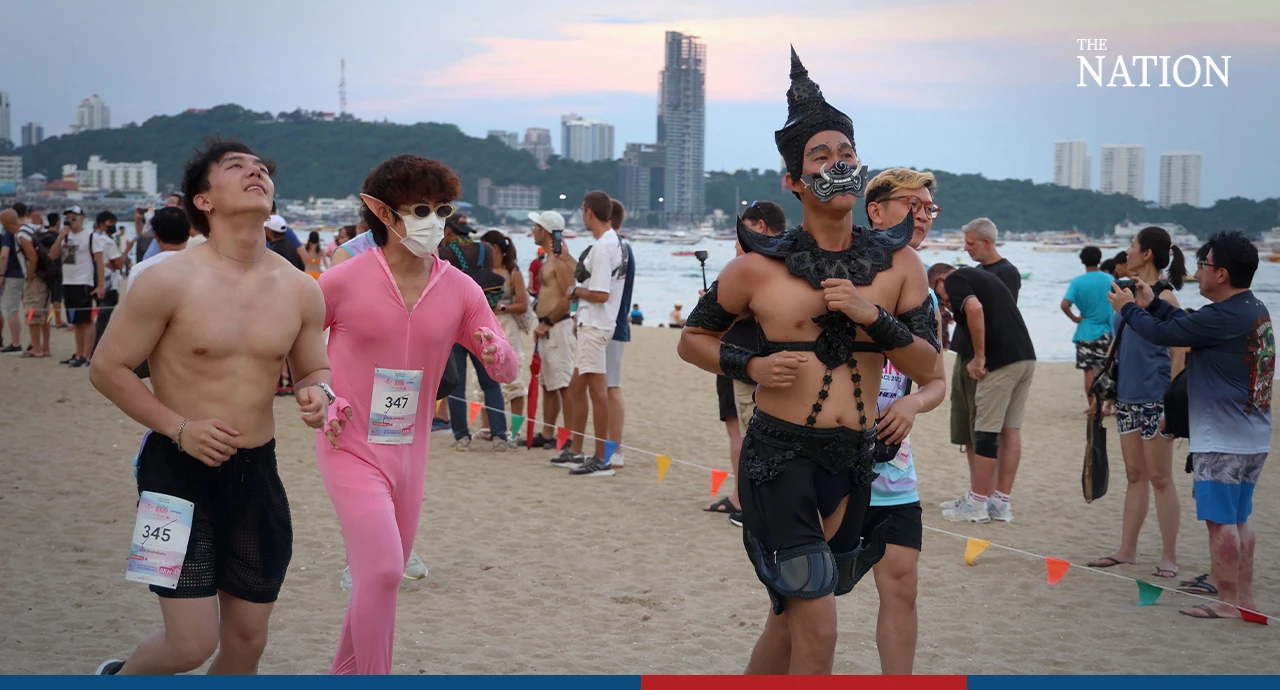 Over Runners Join International Pattaya Bikini Run
