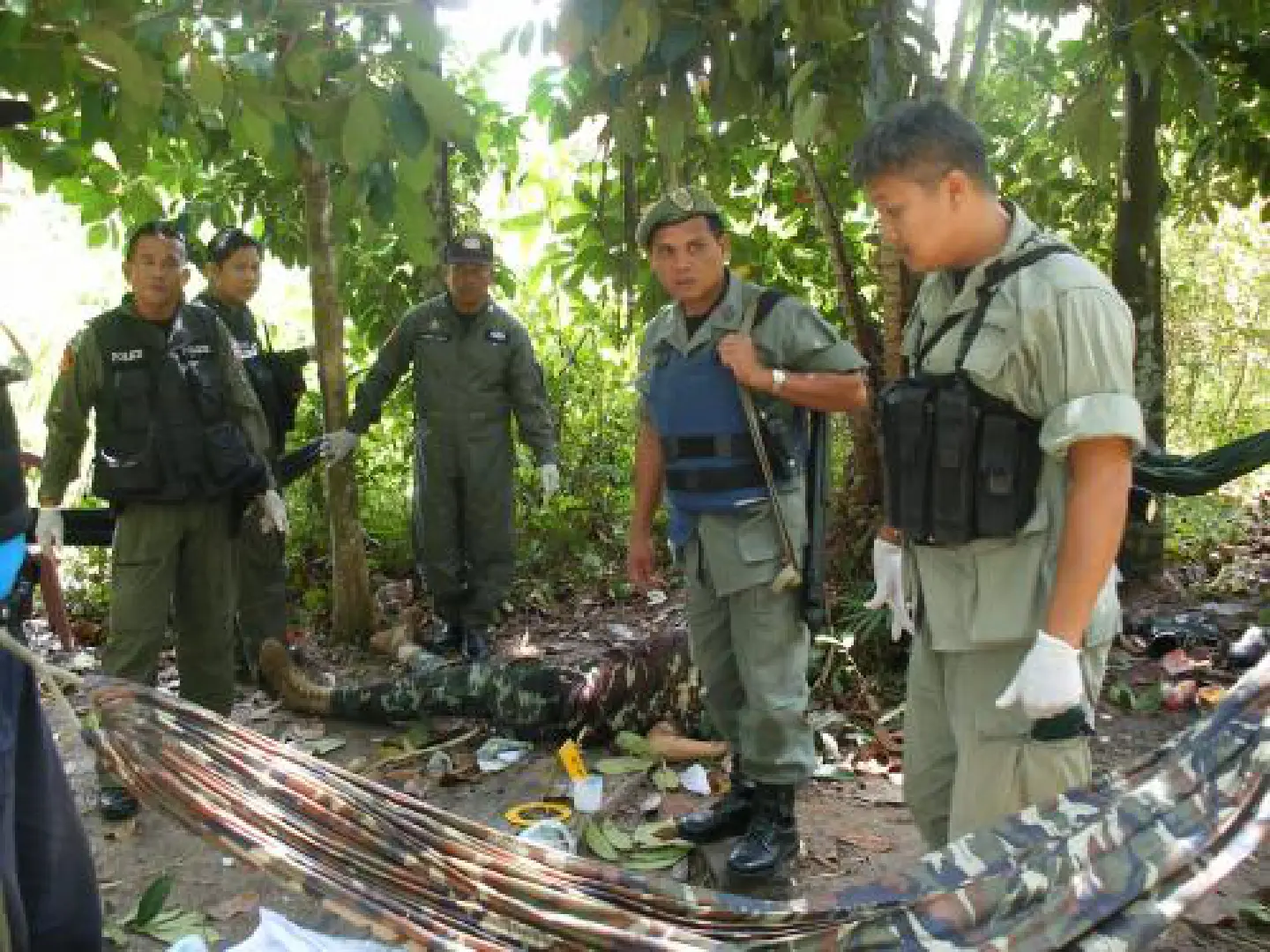 4 soldiers die in southern orchard 4 soldiers die in southern orchard