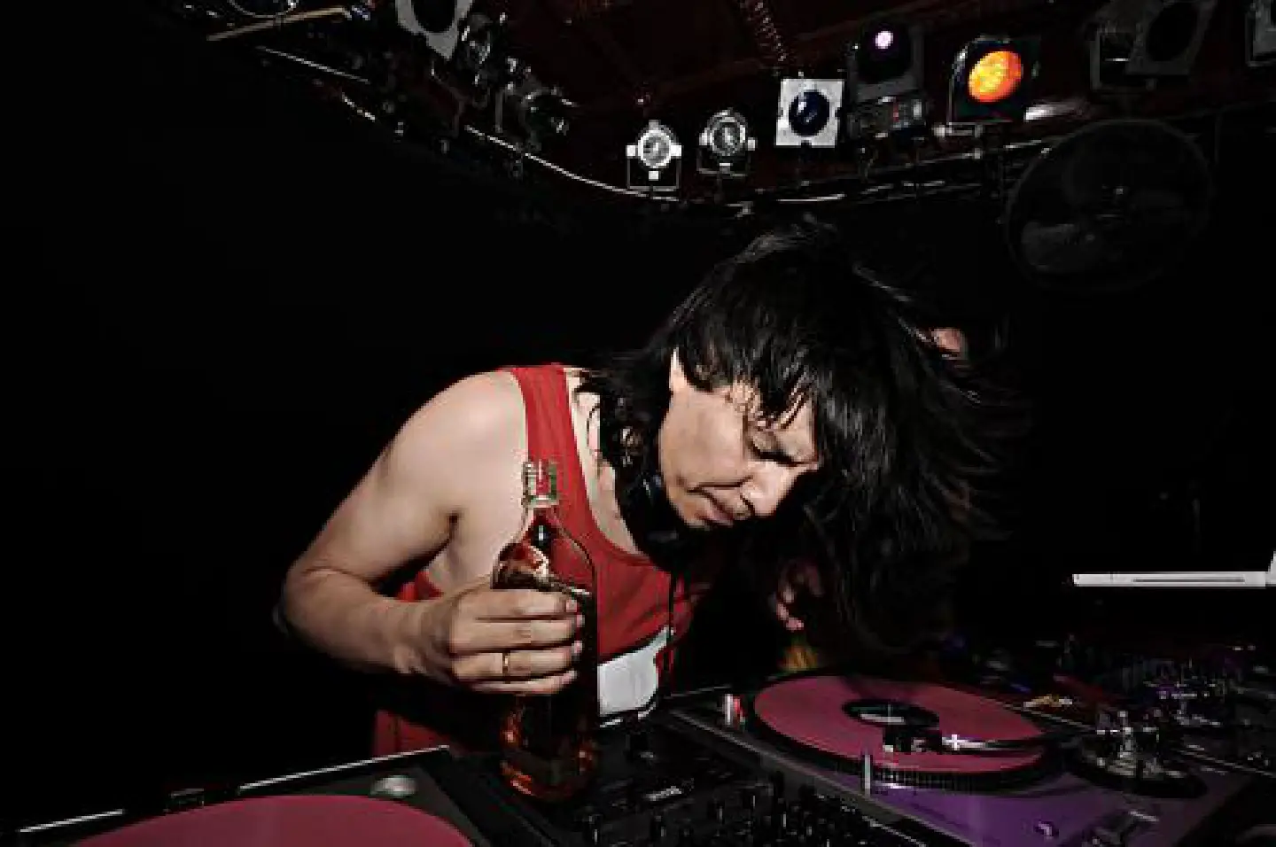 Moombahton on the march Moombahton on the march