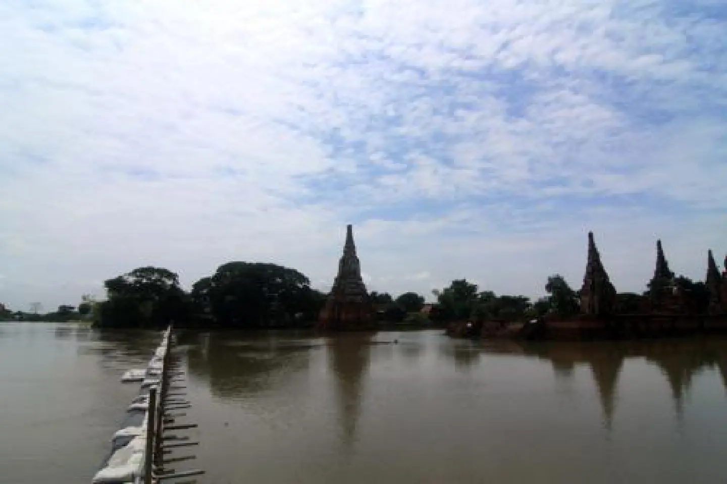 Red alert in Ayutthaya Red alert in Ayutthaya