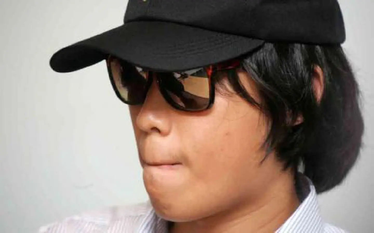 Student 'confesses' to hacking @PouYingluck Student 'confesses' to hacking @PouYingluck