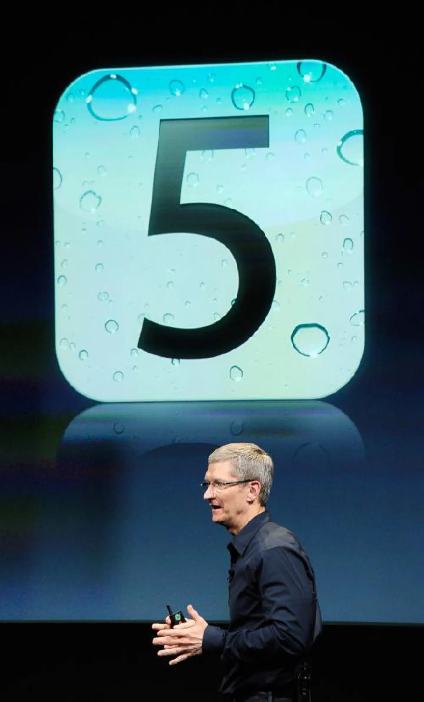 Can iPhone4S save phone maker's failing CSR? Can iPhone4S save phone maker's failing CSR?