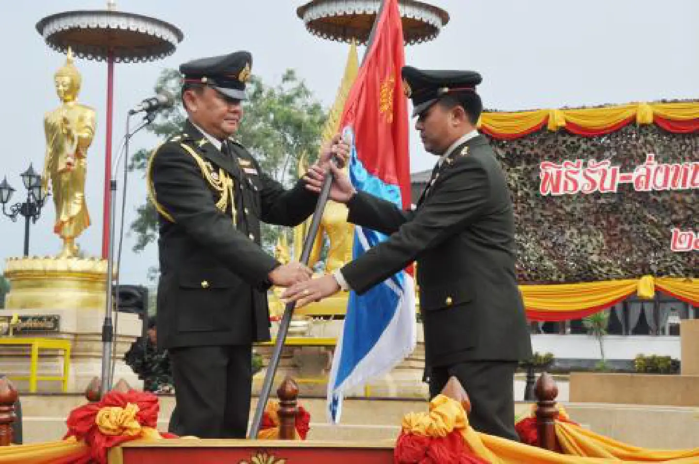 Pheu Thai MPs seek new reshuffle rules Pheu Thai MPs seek new reshuffle rules