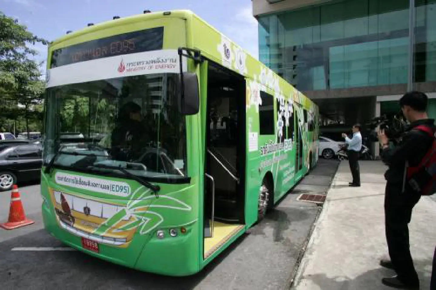 Proof that buses can use ethanol Proof that buses can use ethanol