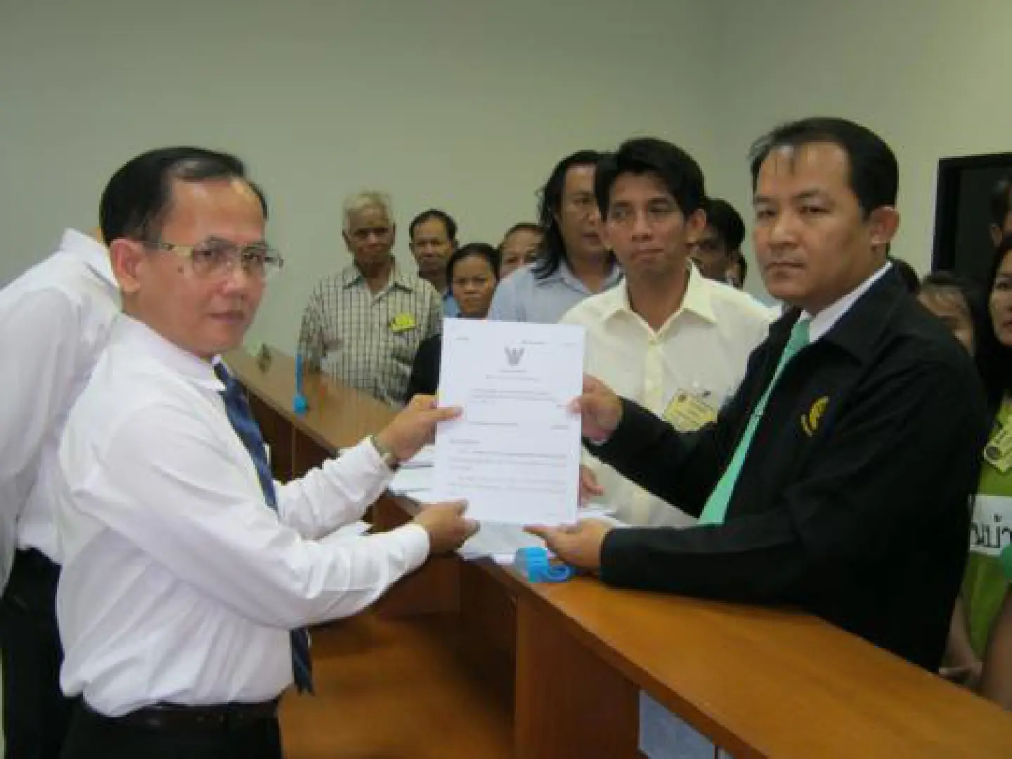 Villagers fight plans for new industrial park Villagers fight plans for new industrial park
