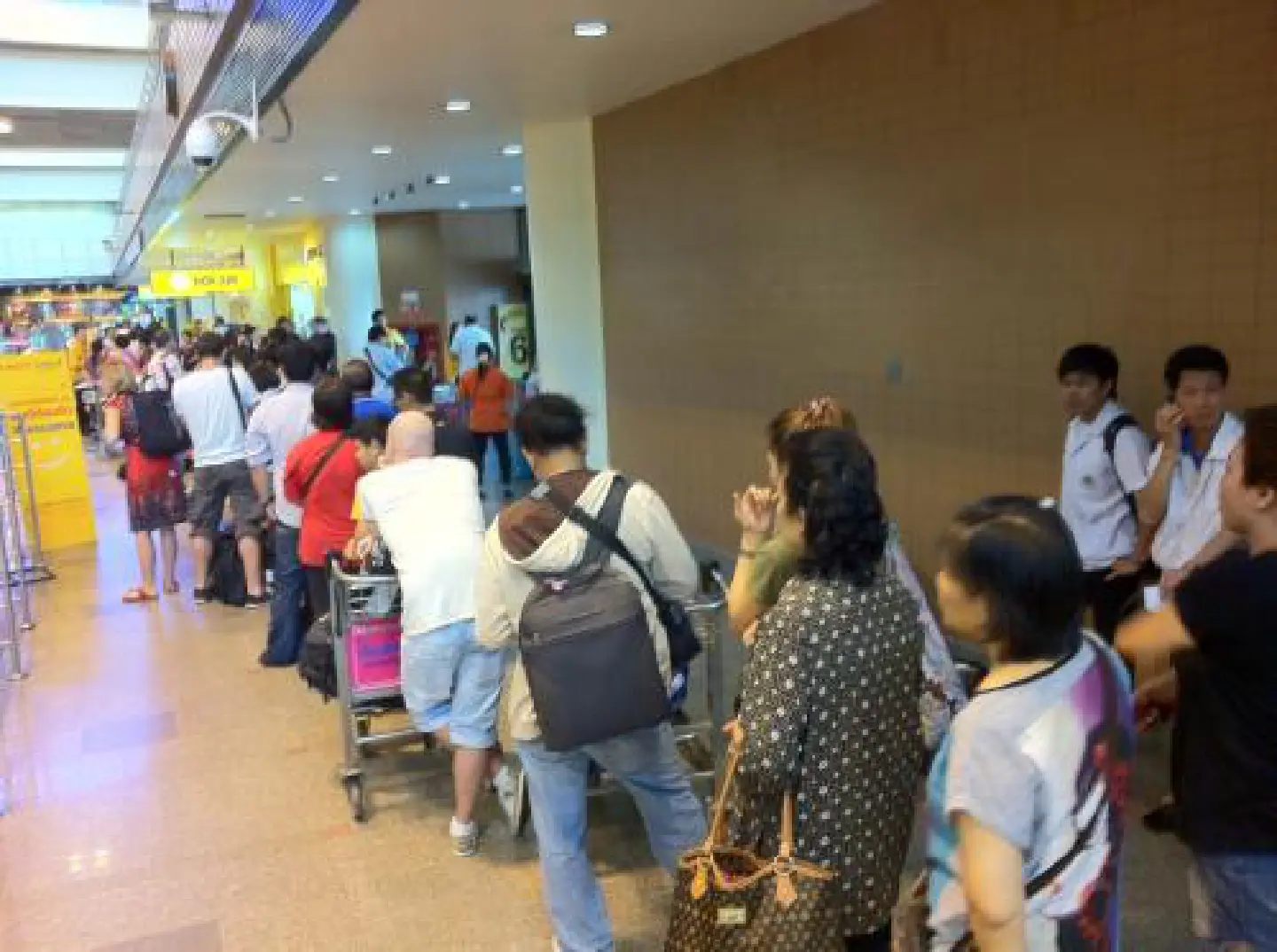 Airlines suspend Don Mueang services Airlines suspend Don Mueang services