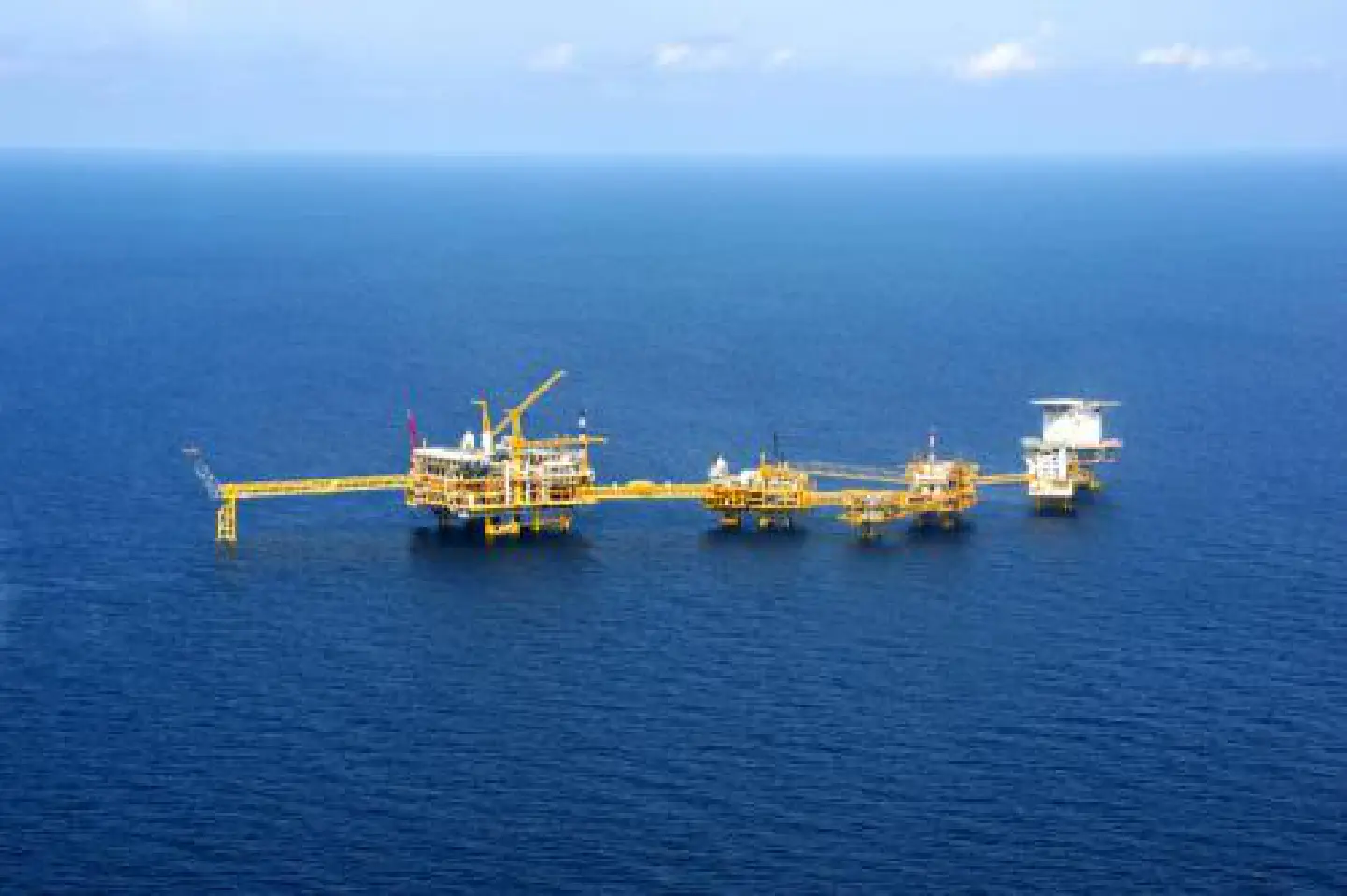 Chevron commences gas production from Platong II project Chevron commences gas production from Platong II project