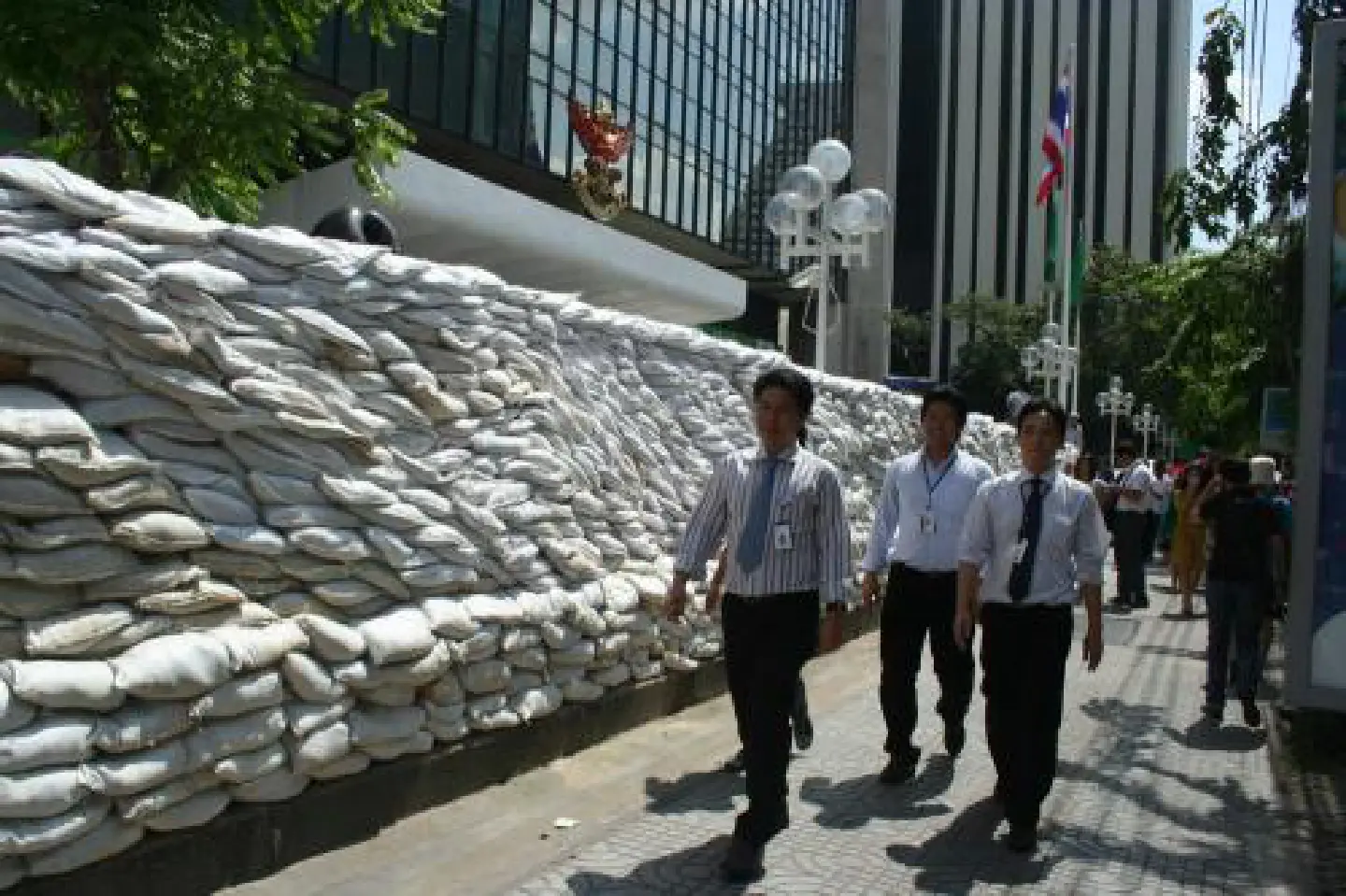 Conflicting flood info frustrates private sector Conflicting flood info frustrates private sector