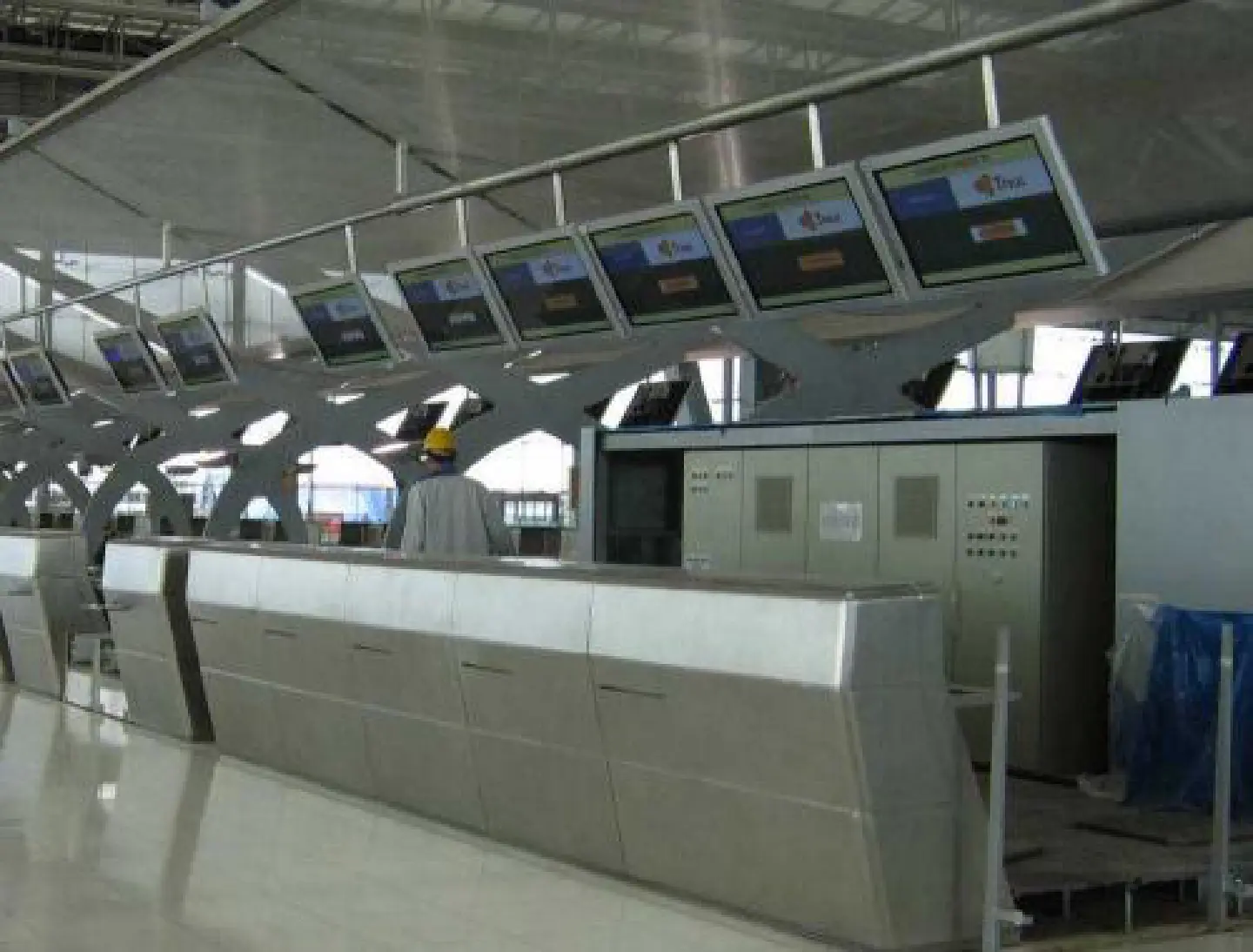 THAI opens check-in services at Makkasan Station THAI opens check-in services at Makkasan Station