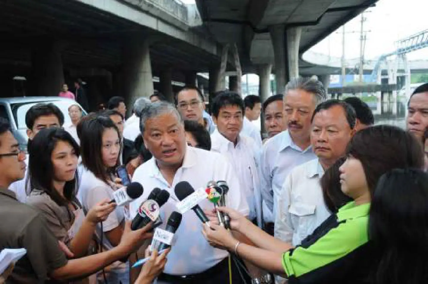 Sukhumbhand sorry for wrong evacuation order Sukhumbhand sorry for wrong evacuation order