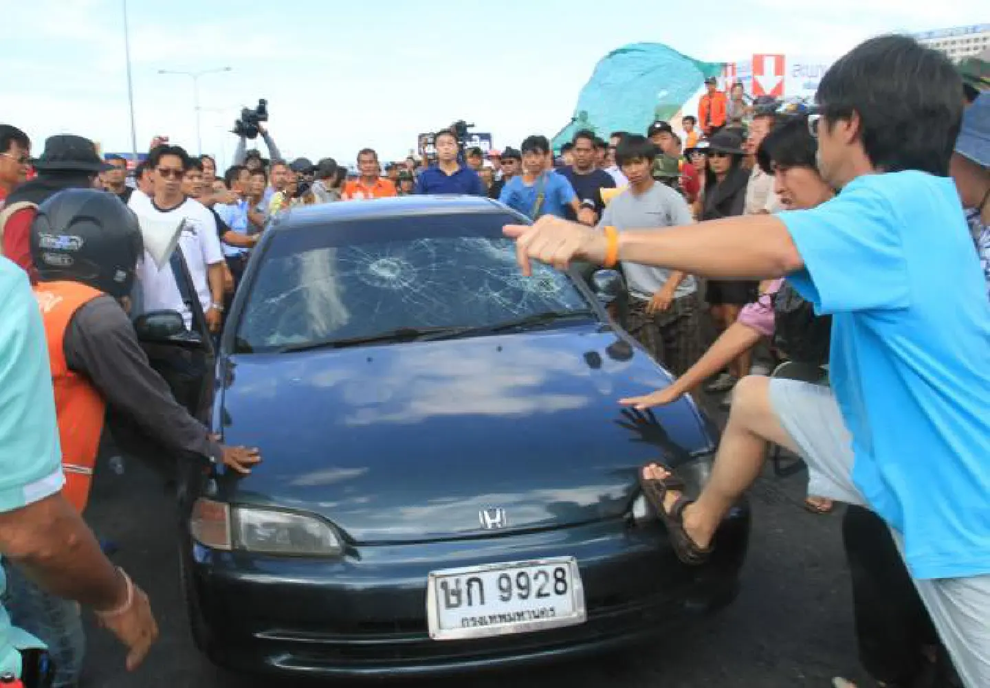 Flood protests intensify Flood protests intensify