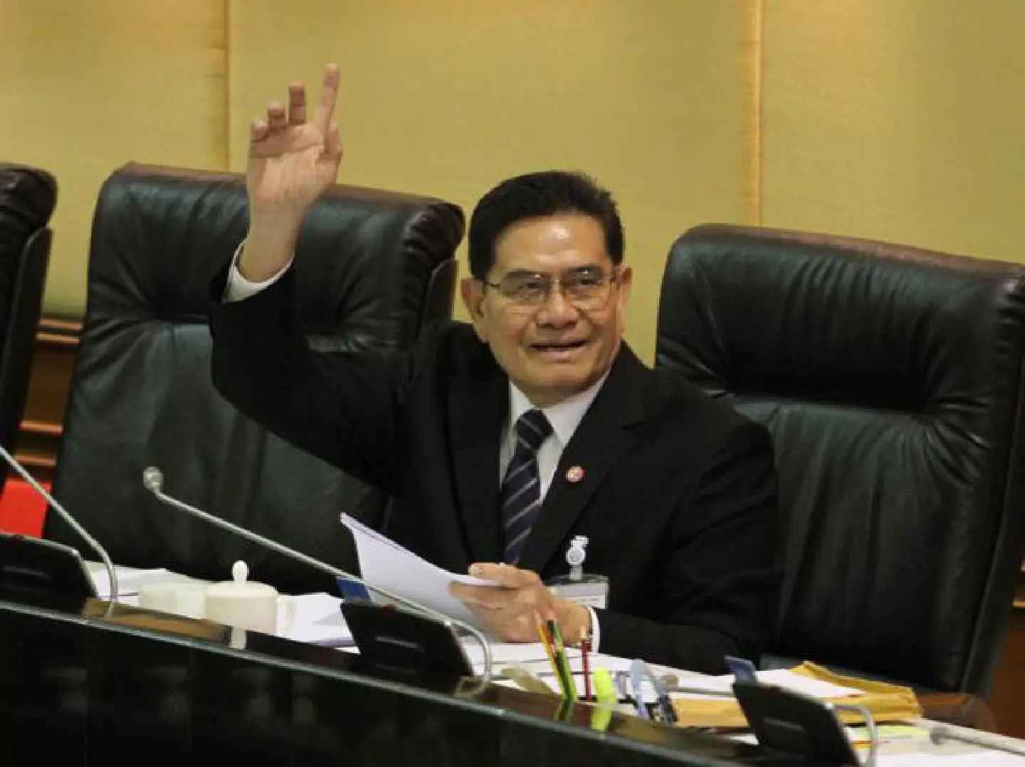 Bad blood floods parliament Bad blood floods parliament