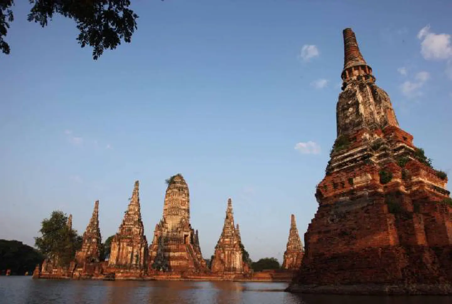 UNESCO assessing flood-affected Ayutthaya World Heritage site UNESCO assessing flood-affected Ayutthaya World Heritage site