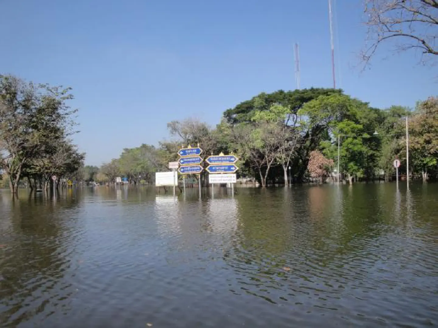 Govt approves BT20 BN initial flood spending Govt approves BT20 BN initial flood spending