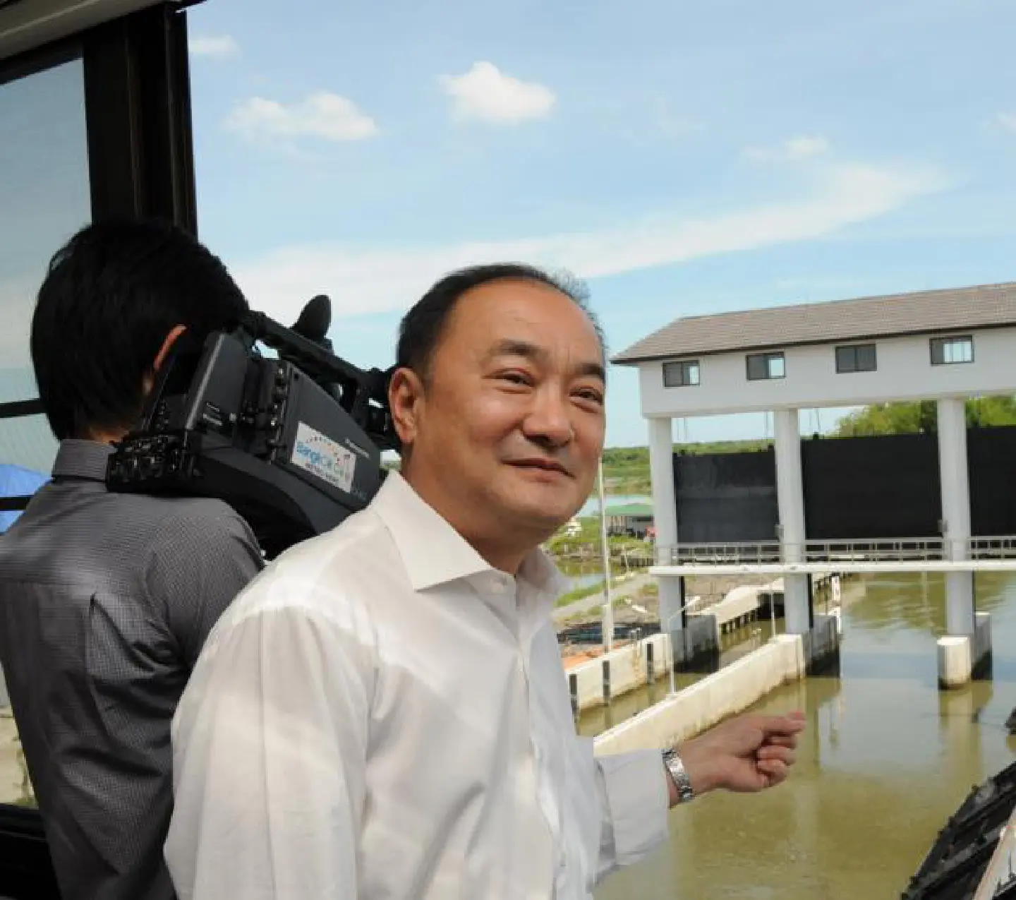 Sukhumbhand denies deputy quit over row Sukhumbhand denies deputy quit over row
