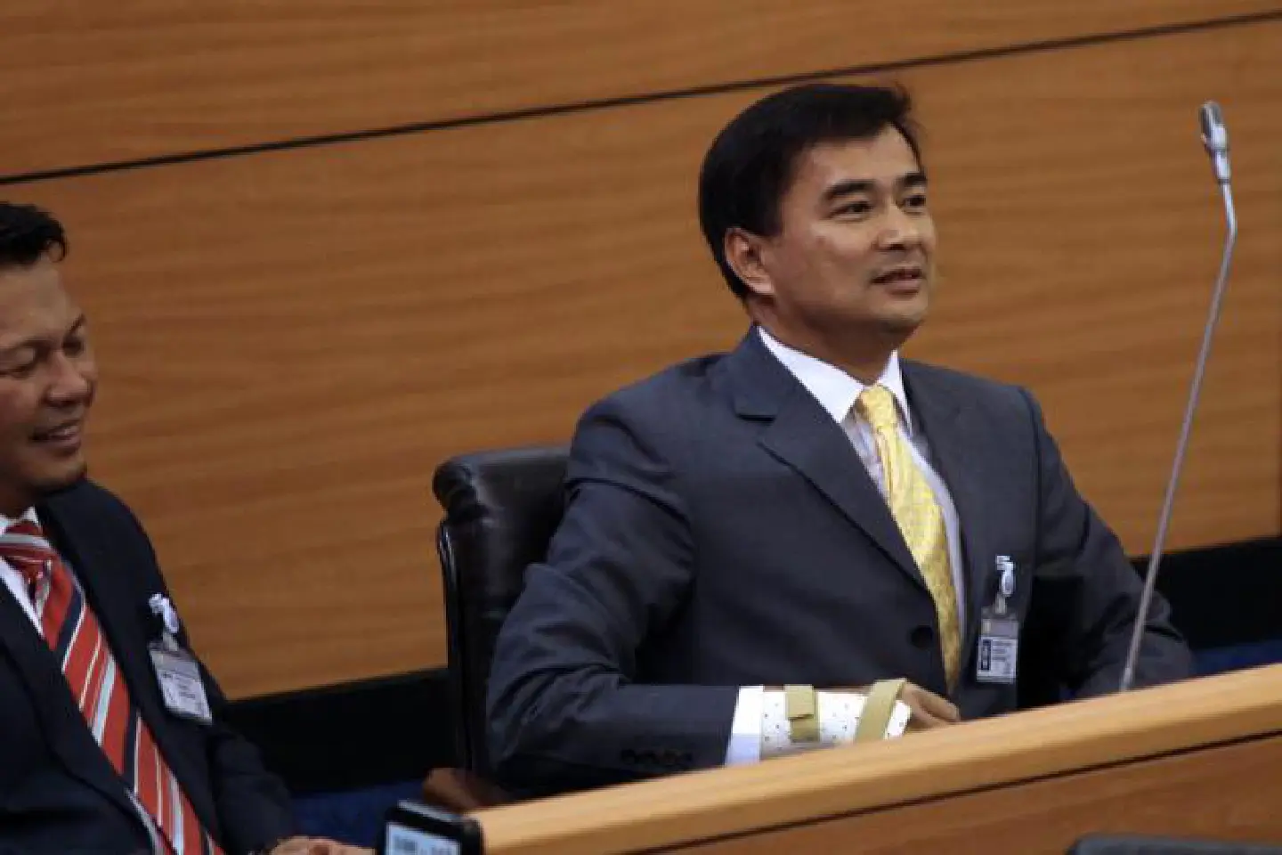 Abhisit: PM should review Nalinee's appointment Abhisit: PM should review Nalinee's appointment