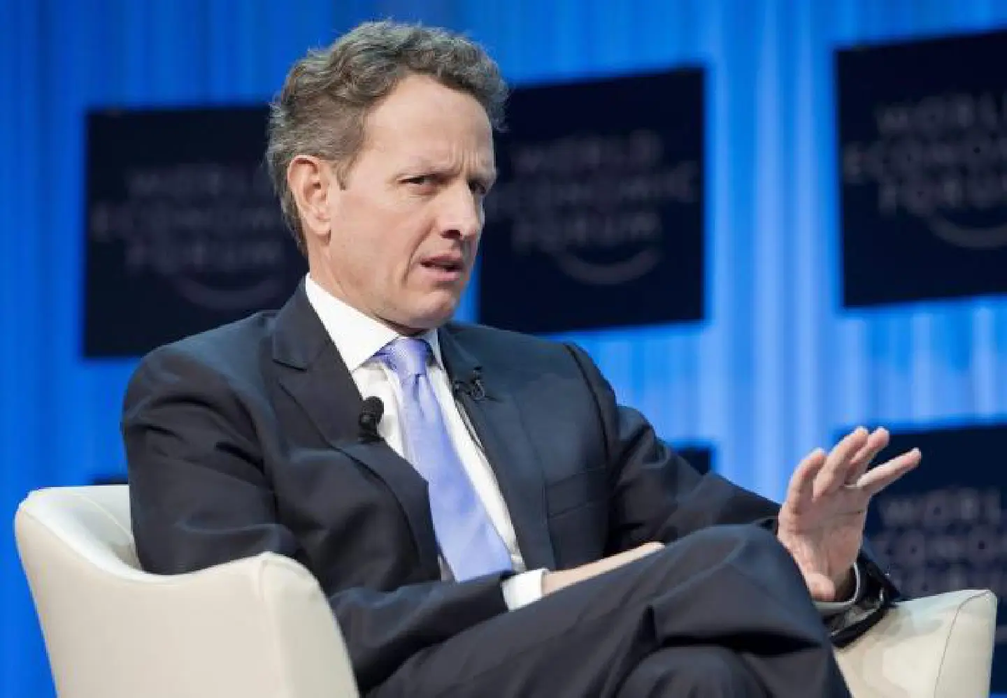 2-3% growth forecast realistic: Geithner