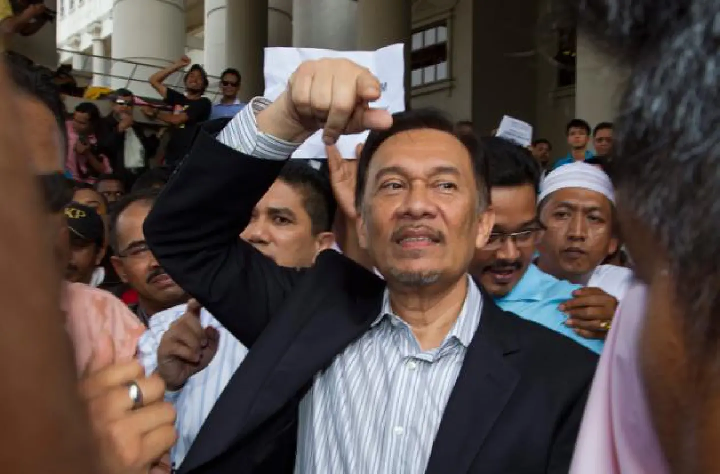 Muslim democrats at work from Indochina to Tunisia