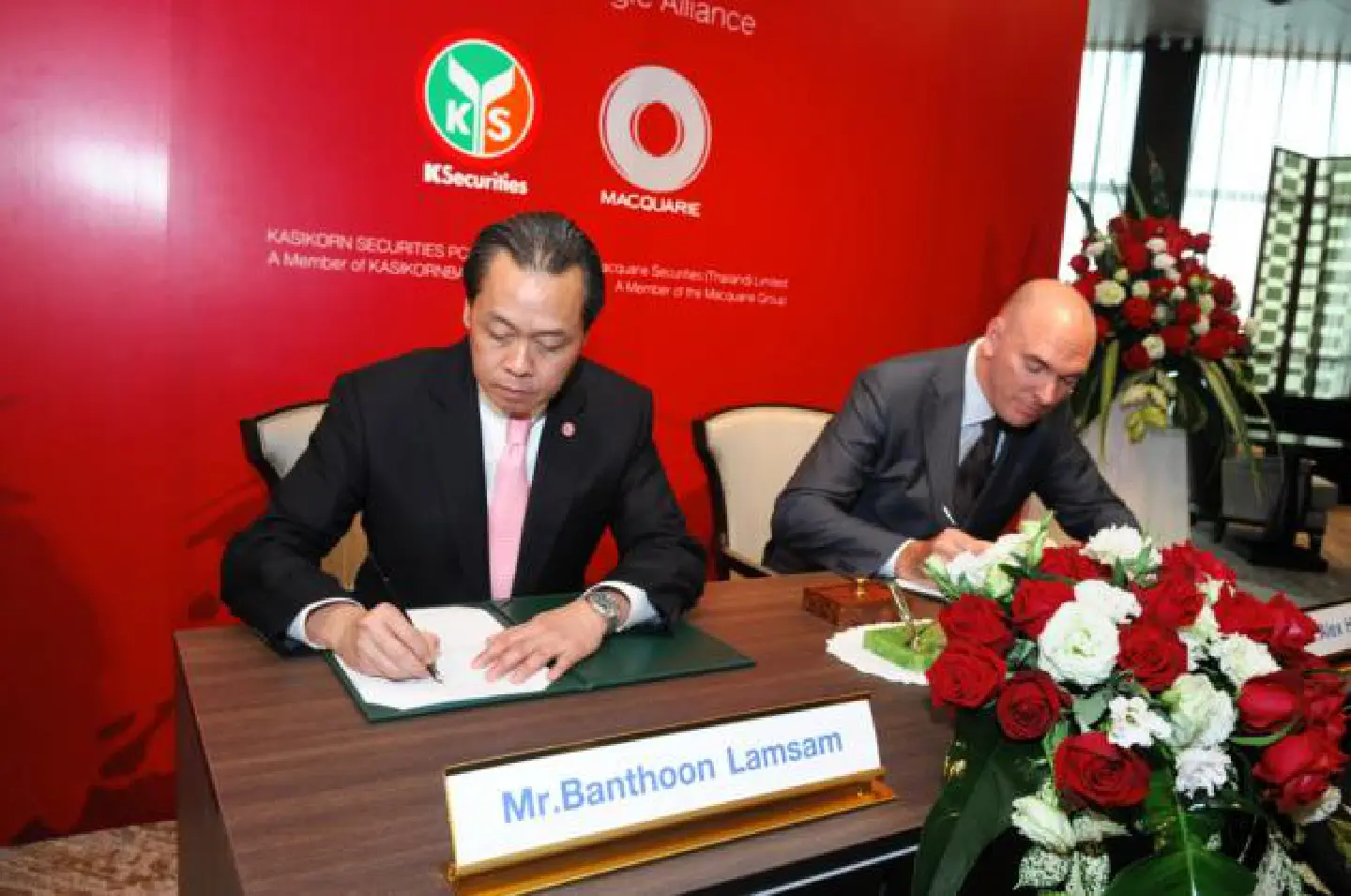 KBank links with Australian group KBank links with Australian group