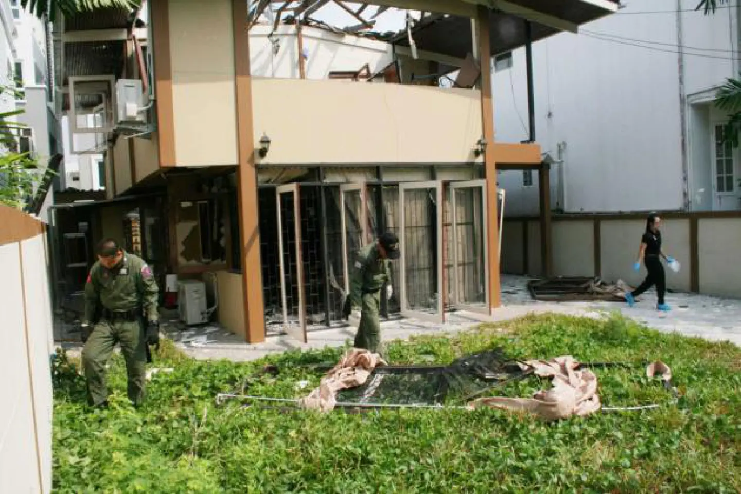 Bomb plot deepens Bomb plot deepens