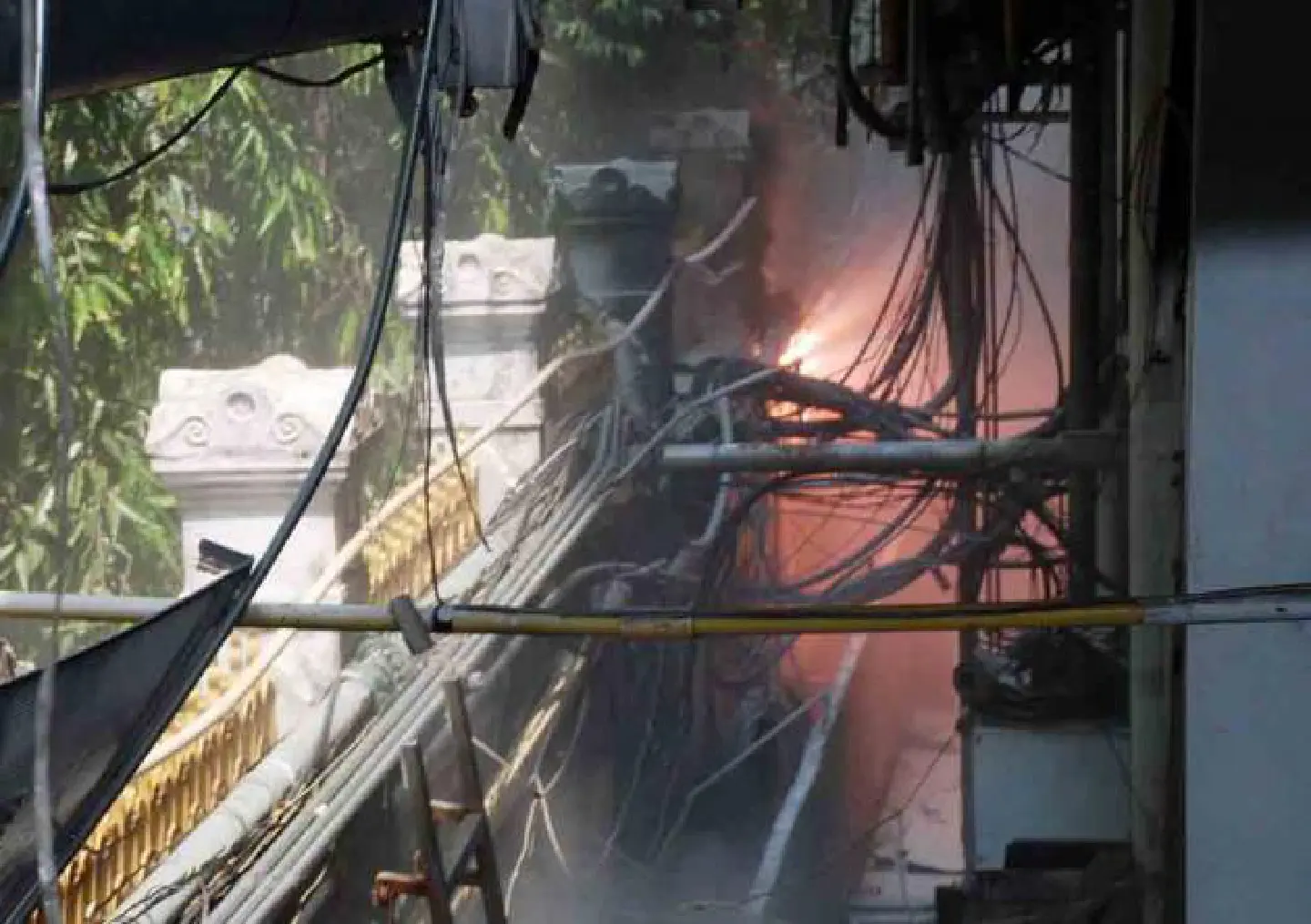 Short circuit seen as cause of fire in Parliament Short circuit seen as cause of fire in Parliament