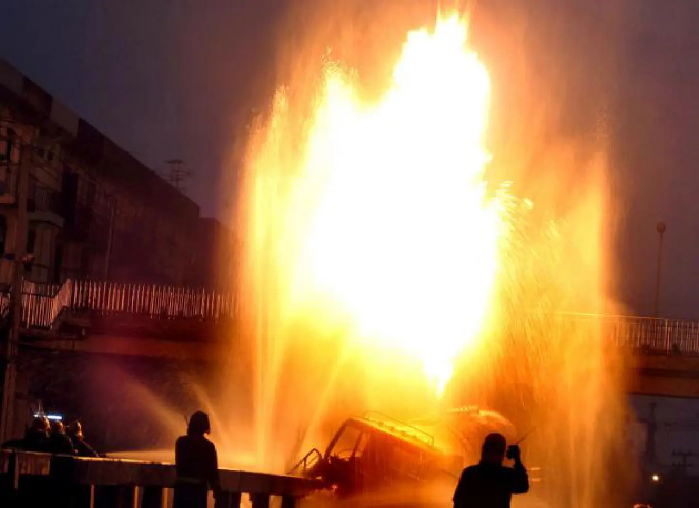 LPG tanker accident revives memories of 1990 LPG tanker accident revives memories of 1990