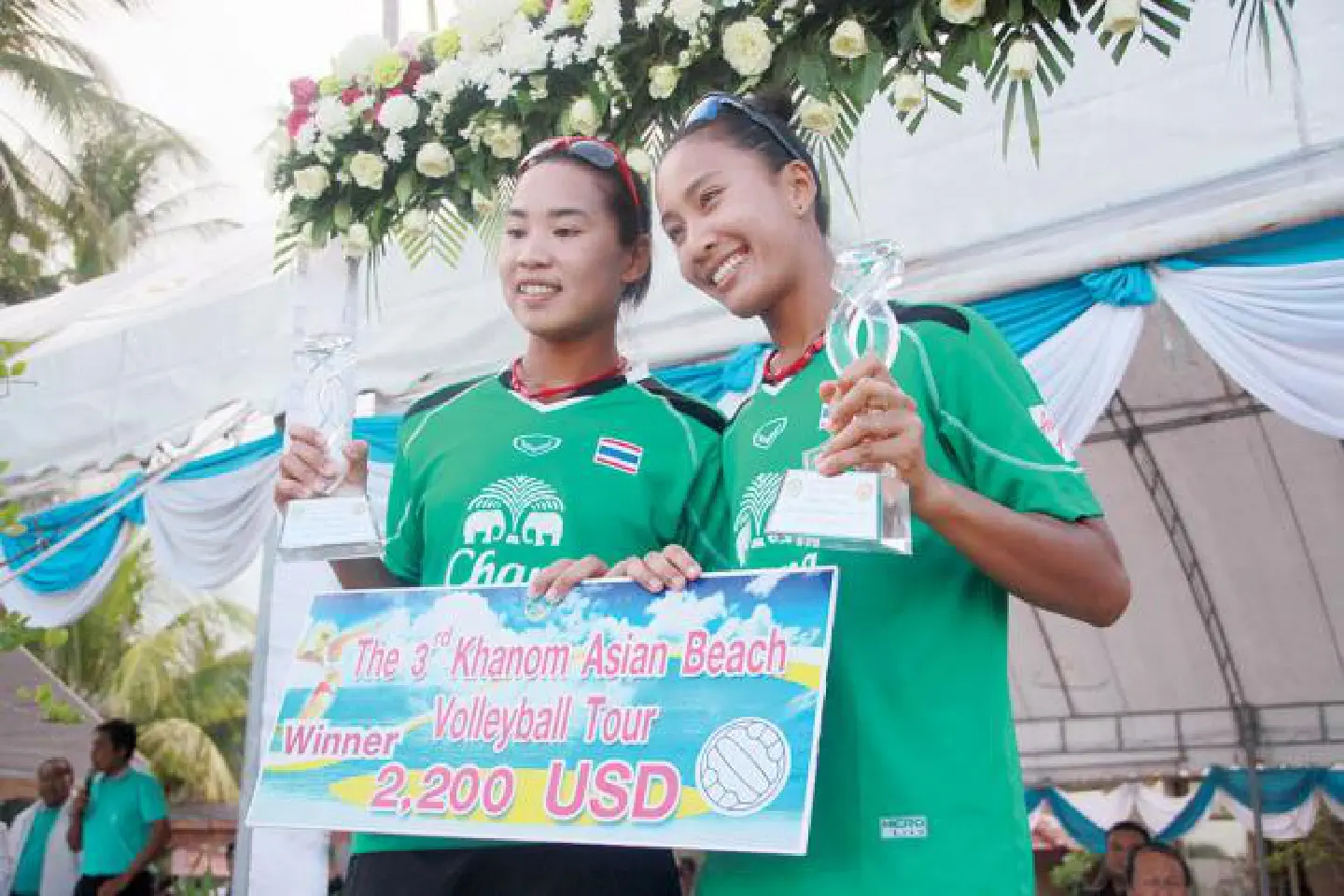 Thailand 2 land first major beach title