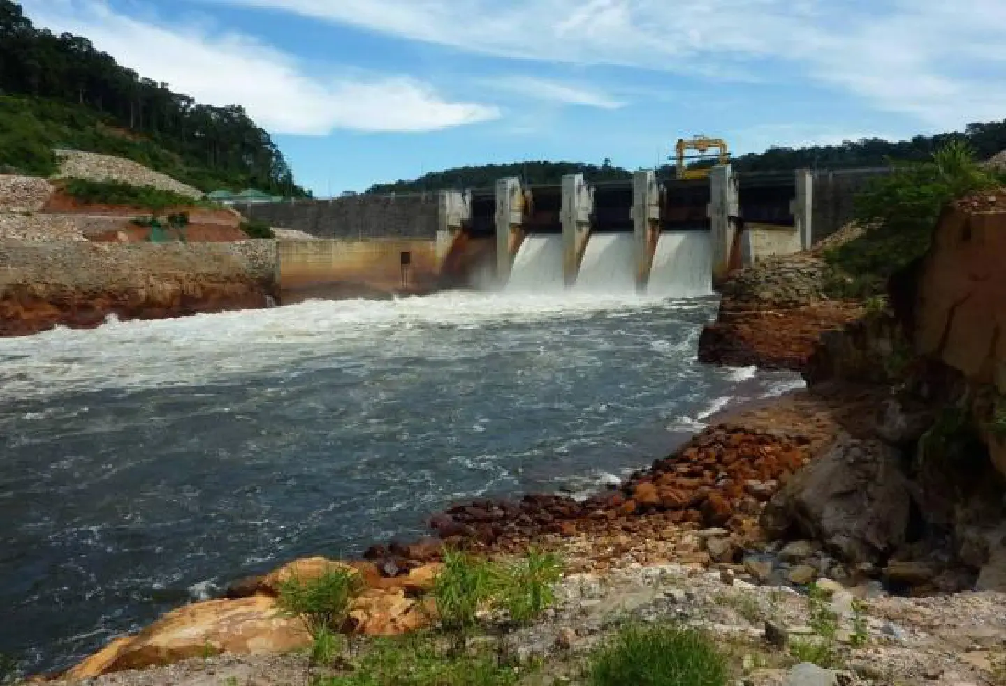 Ch Karnchang signs construction contract for Xayaburi dam Ch Karnchang signs construction contract for Xayaburi dam