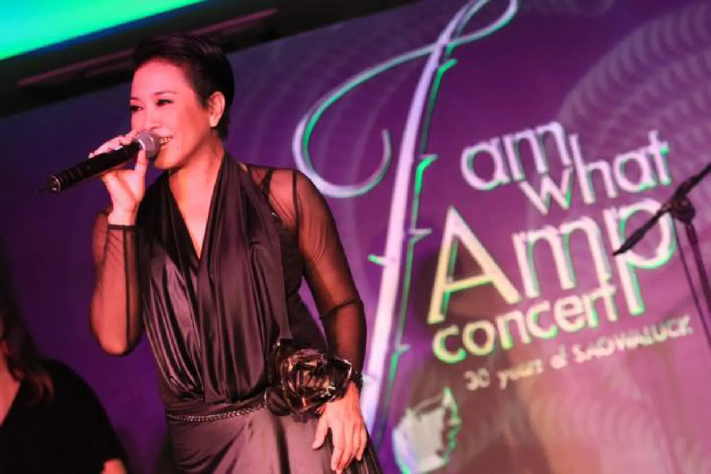Amp takes the microphone