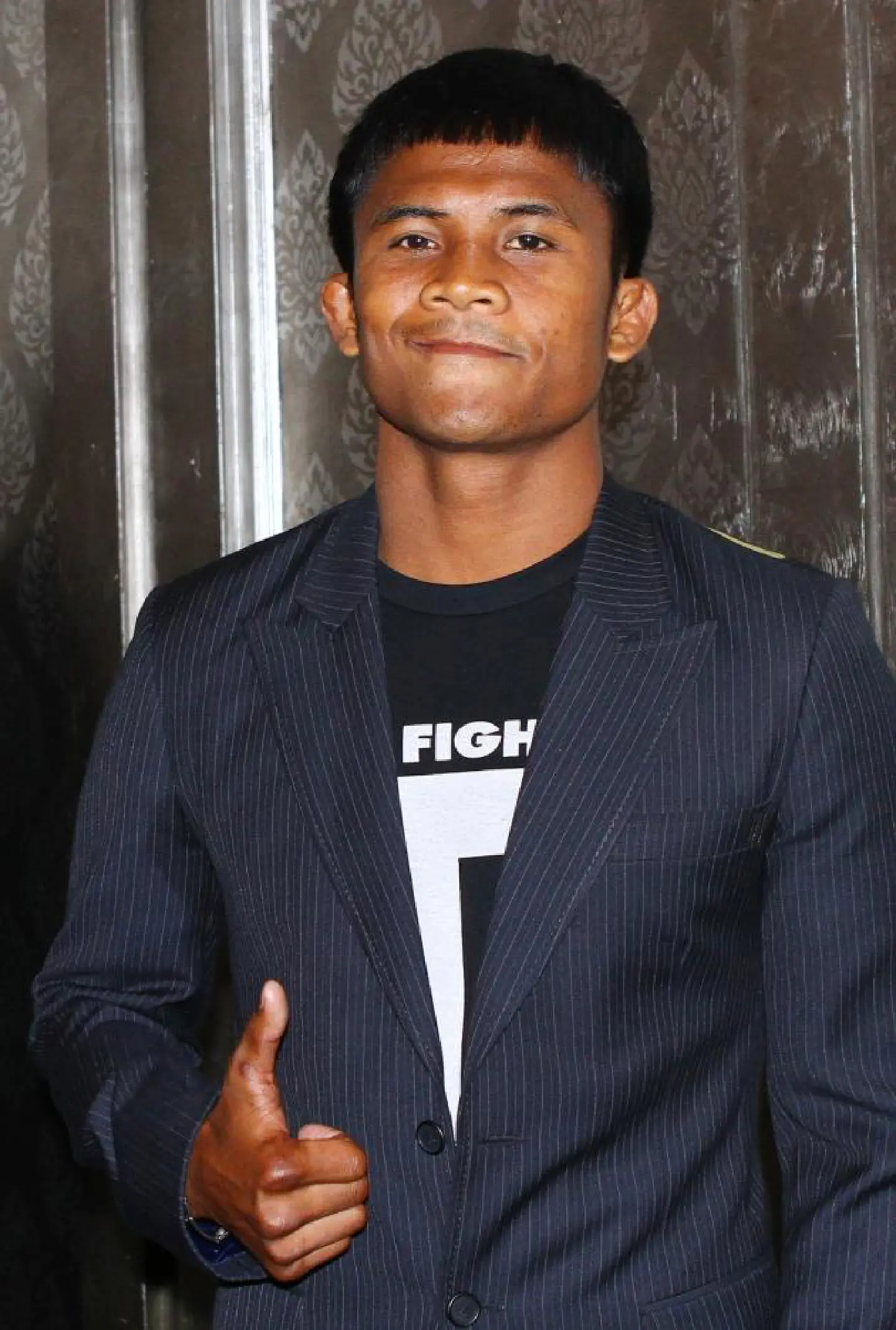 Angry Buakaw ends his Muay Thai career