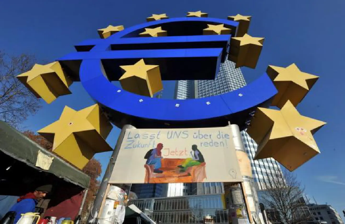 1 in 3 chance for Greece's exit: S&P 1 in 3 chance for Greece's exit: S&P