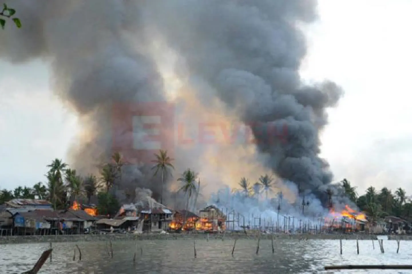 Riots escalate due to insufficient security in Rakhine city Riots escalate due to insufficient security in Rakhine city