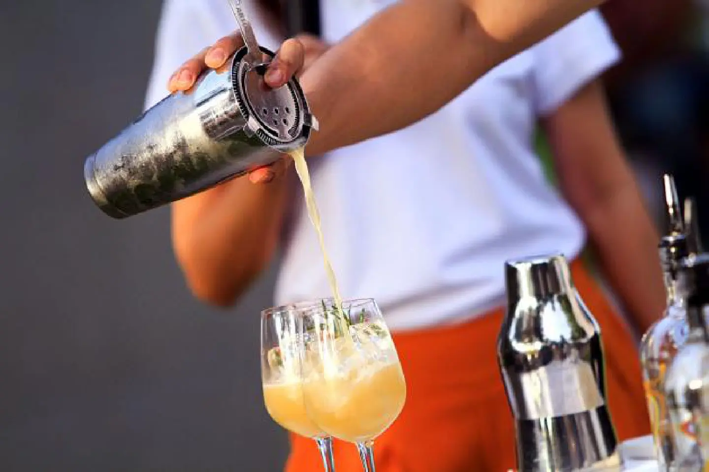 Mango vodka, Absolut-ly!