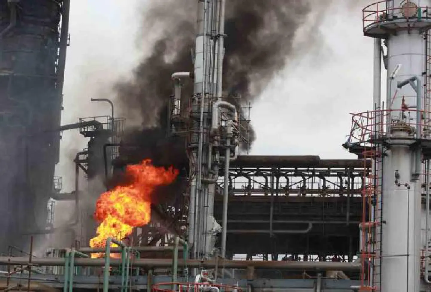 Refinery will not be relocated Despite fire Refinery will not be relocated Despite fire