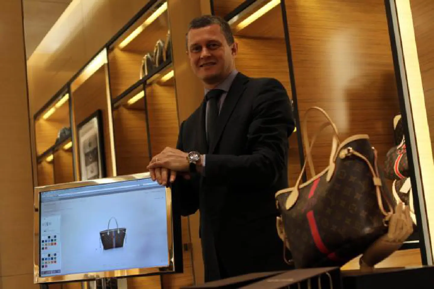 Louis Vuitton opens Siam Paragon boutique Louis Vuitton opens Siam Paragon boutique