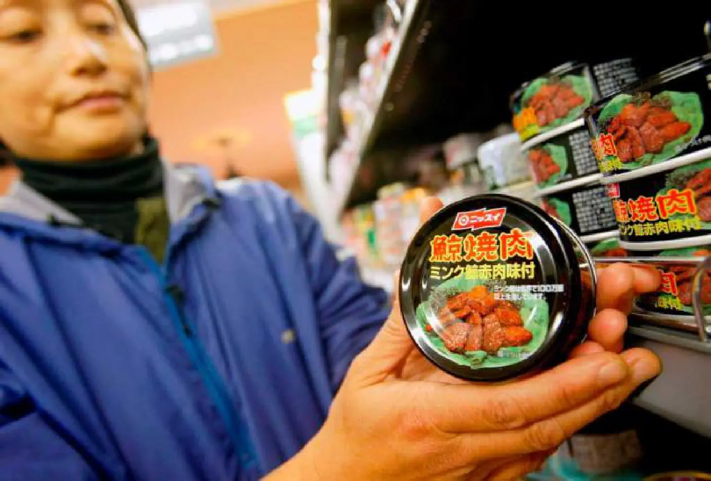 South Korea flounders amid whaling uproar