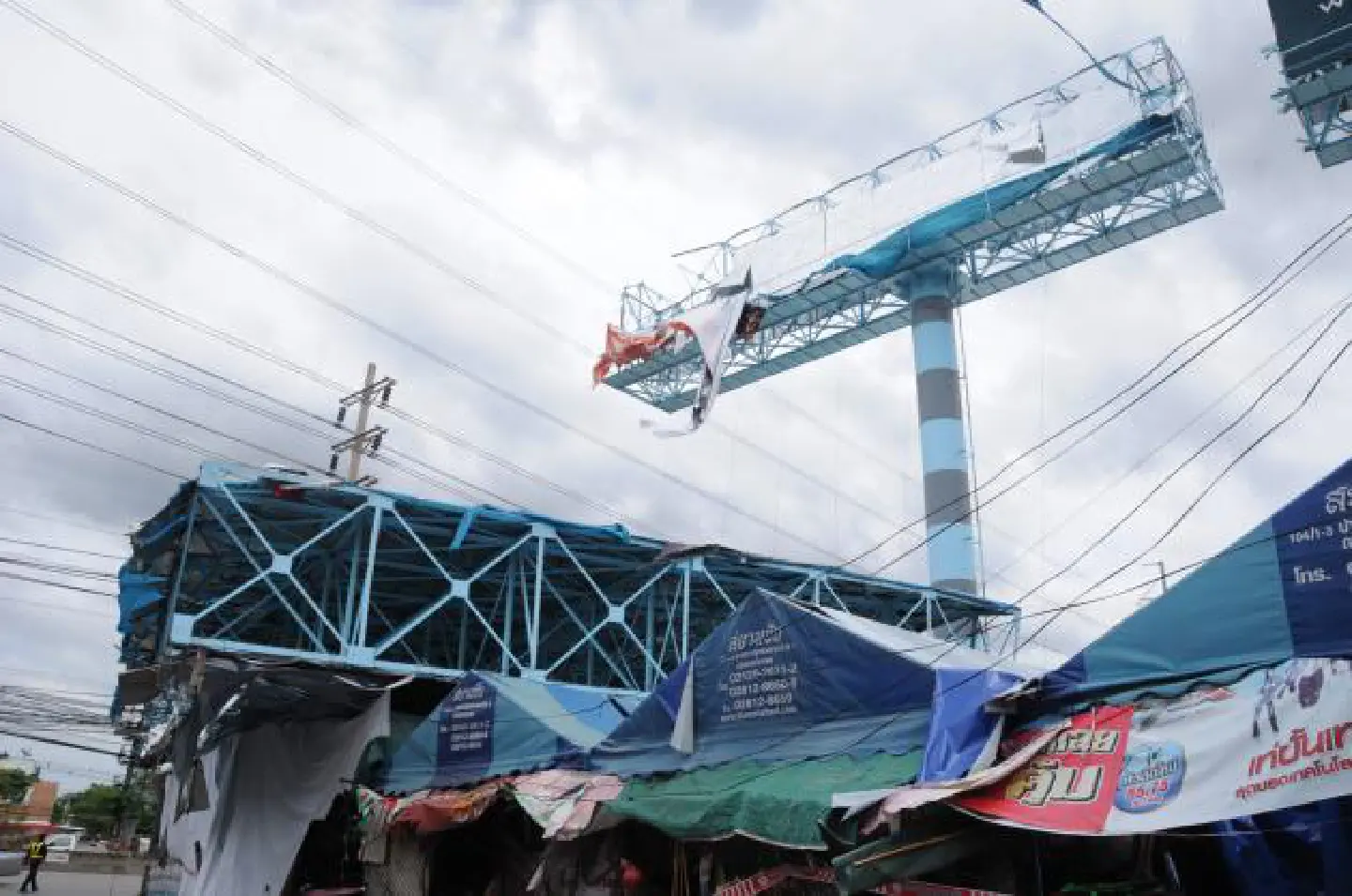 Fatality spurs BMA to check billboards Fatality spurs BMA to check billboards