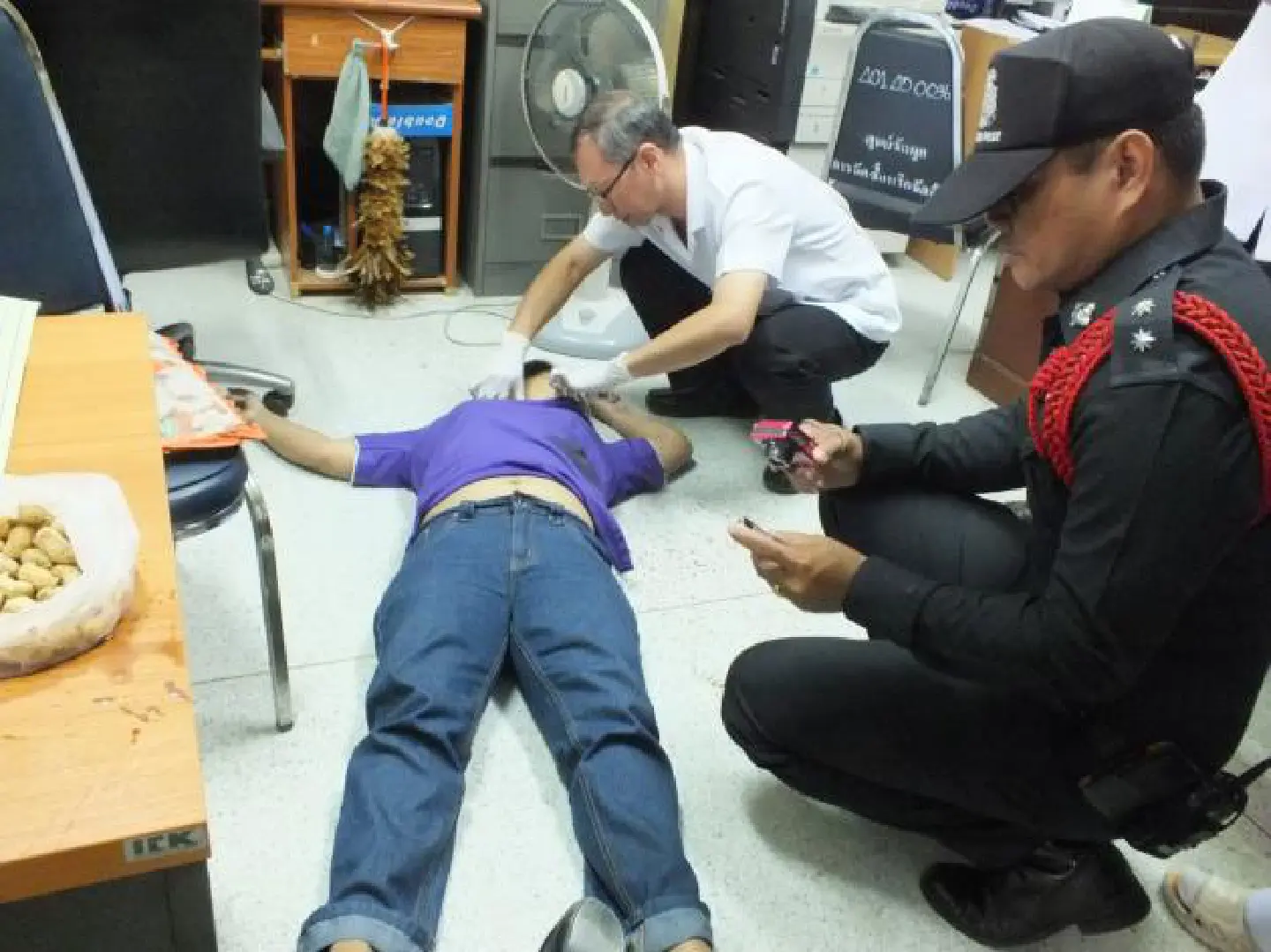 Volunteer kills self, one other Volunteer kills self, one other