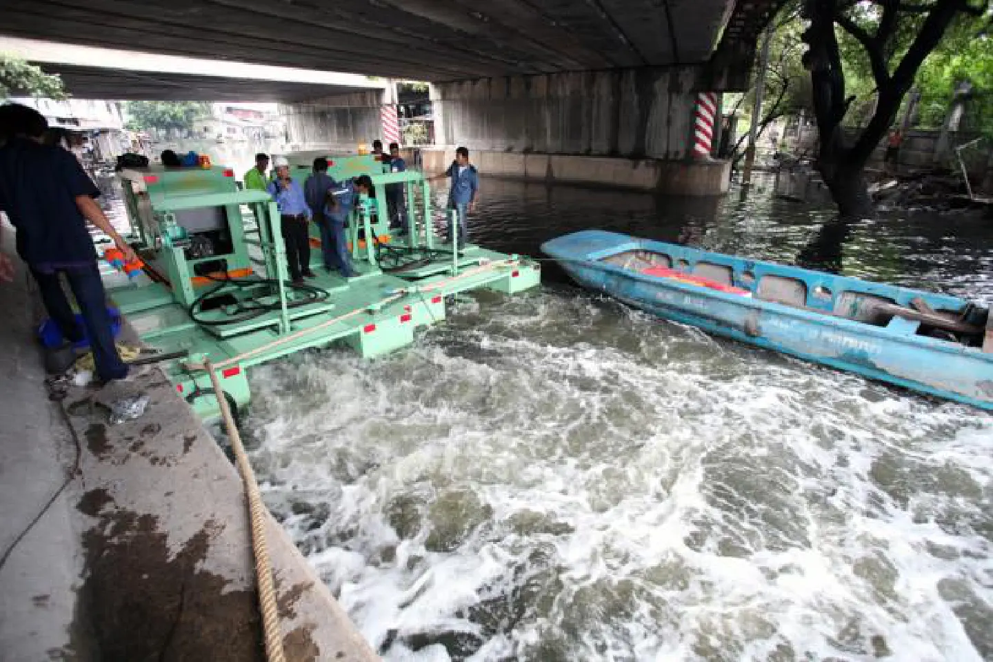 Second test today of Bangkok's flood Second test today of Bangkok's flood
