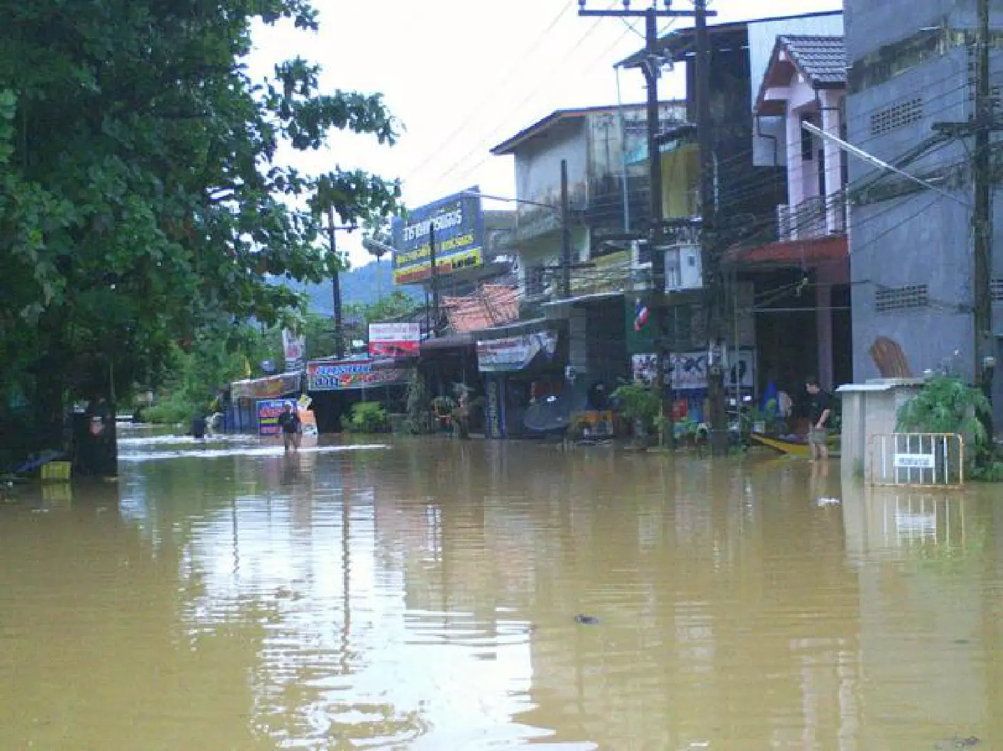 Ranong faces more floods, landslides Ranong faces more floods, landslides