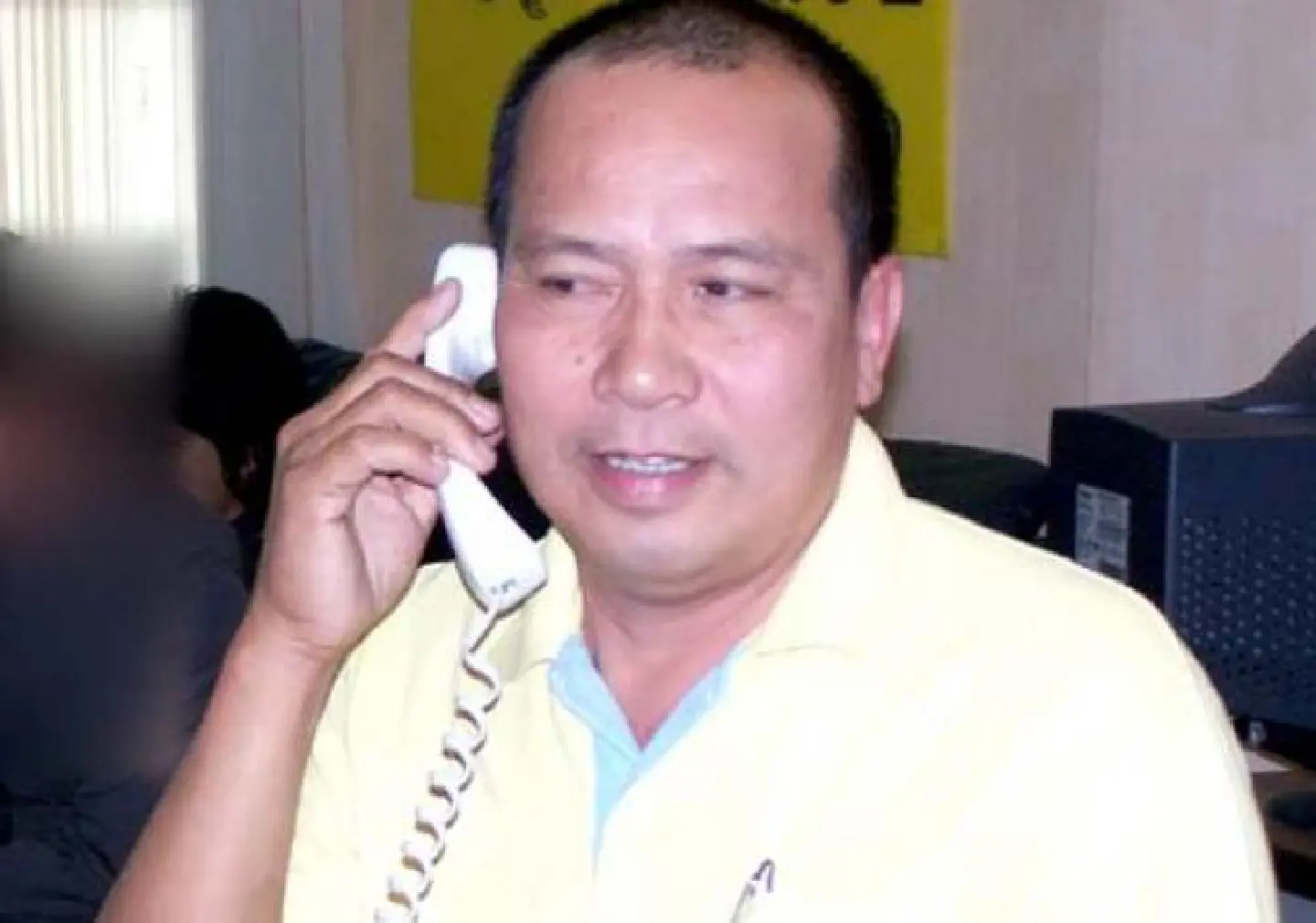 Interior Ministry bans personal calls Interior Ministry bans personal calls