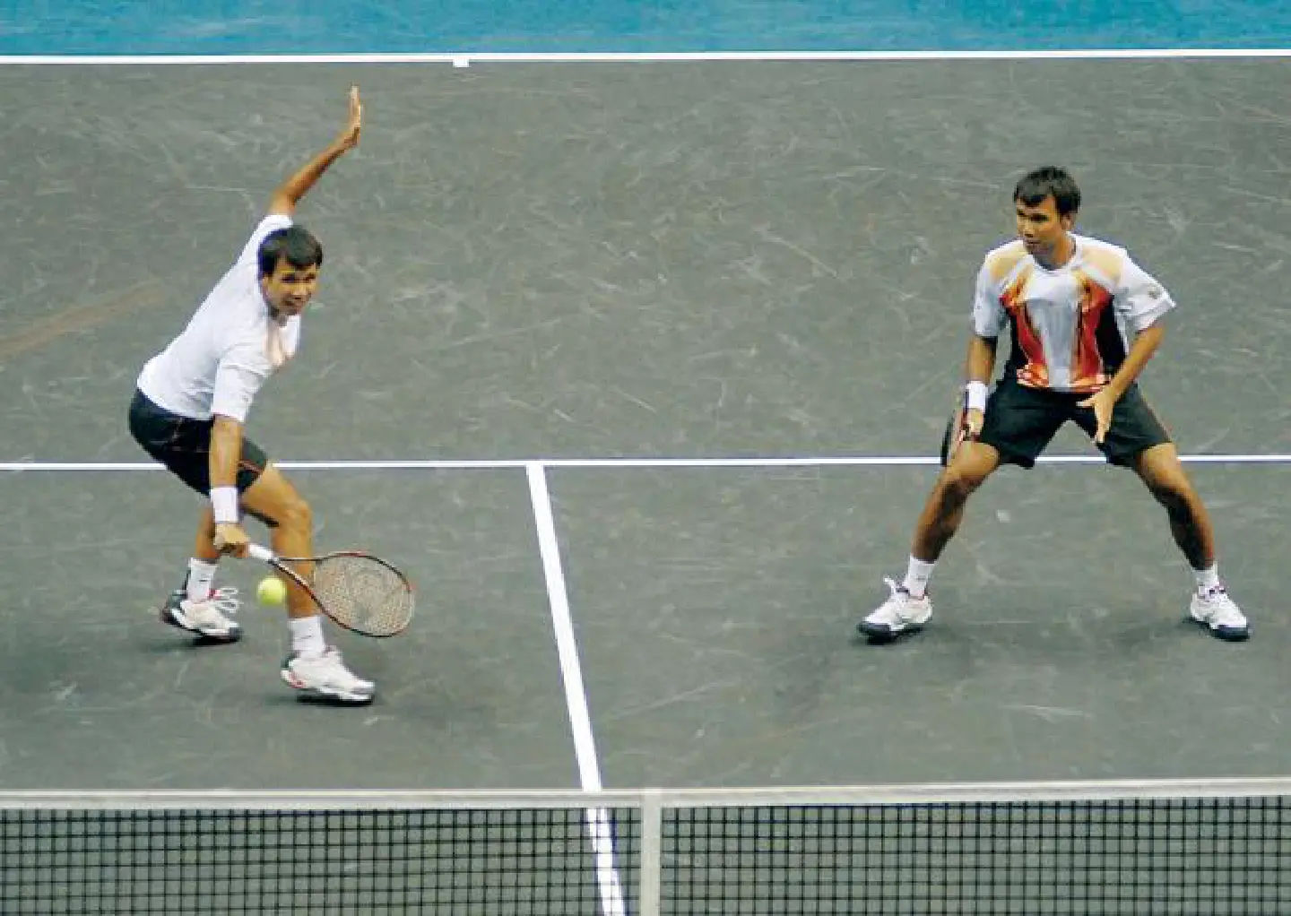 Ratiwatanas set up daunting clash