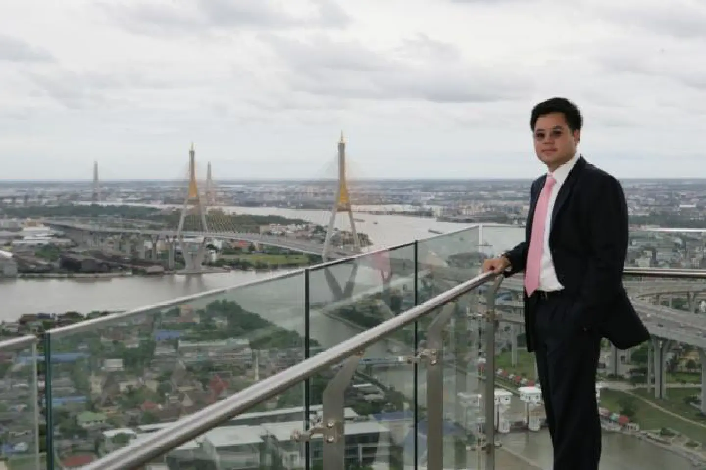 Krungthep Land to launch two luxury projects Krungthep Land to launch two luxury projects