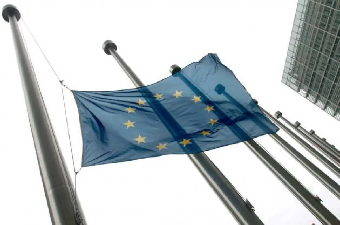 Barroso: Peace prize is "honour" for 500 million EU citizens Barroso: Peace prize is "honour" for 500 million EU citizens