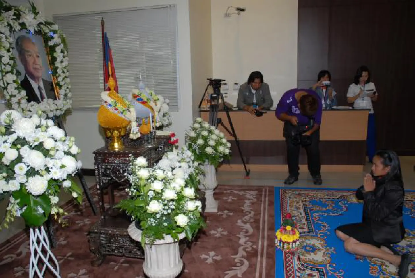 Channel 3 apologises to Cambodians Channel 3 apologises to Cambodians