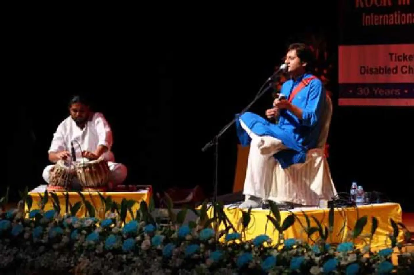 Blissful rocking with Art of Living Blissful rocking with Art of Living