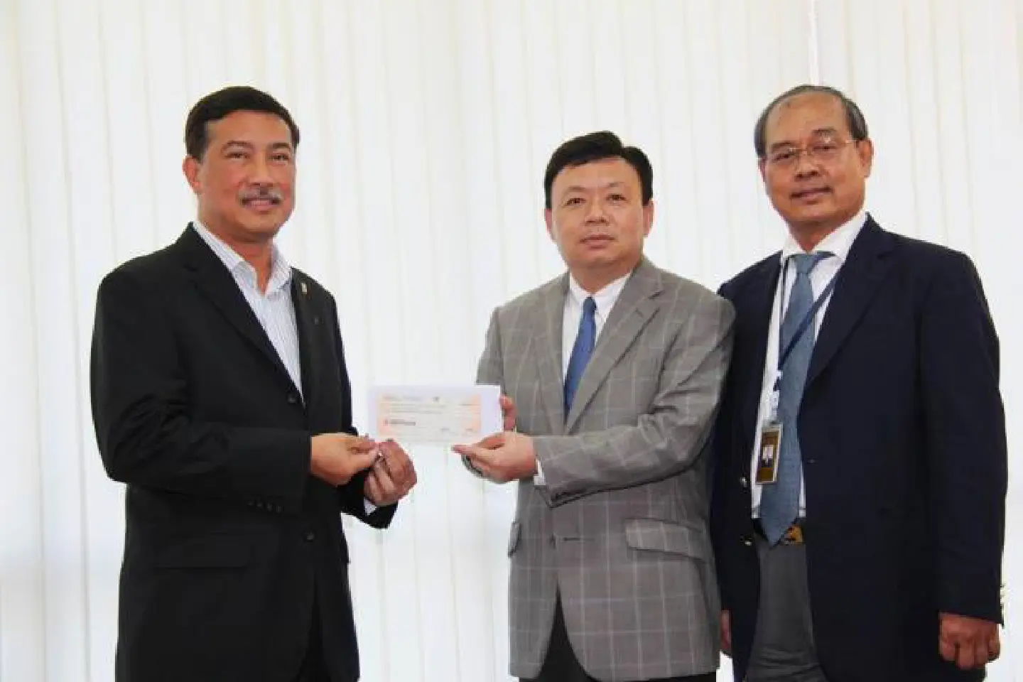 NBTC vows limits on 3G fees soon NBTC vows limits on 3G fees soon