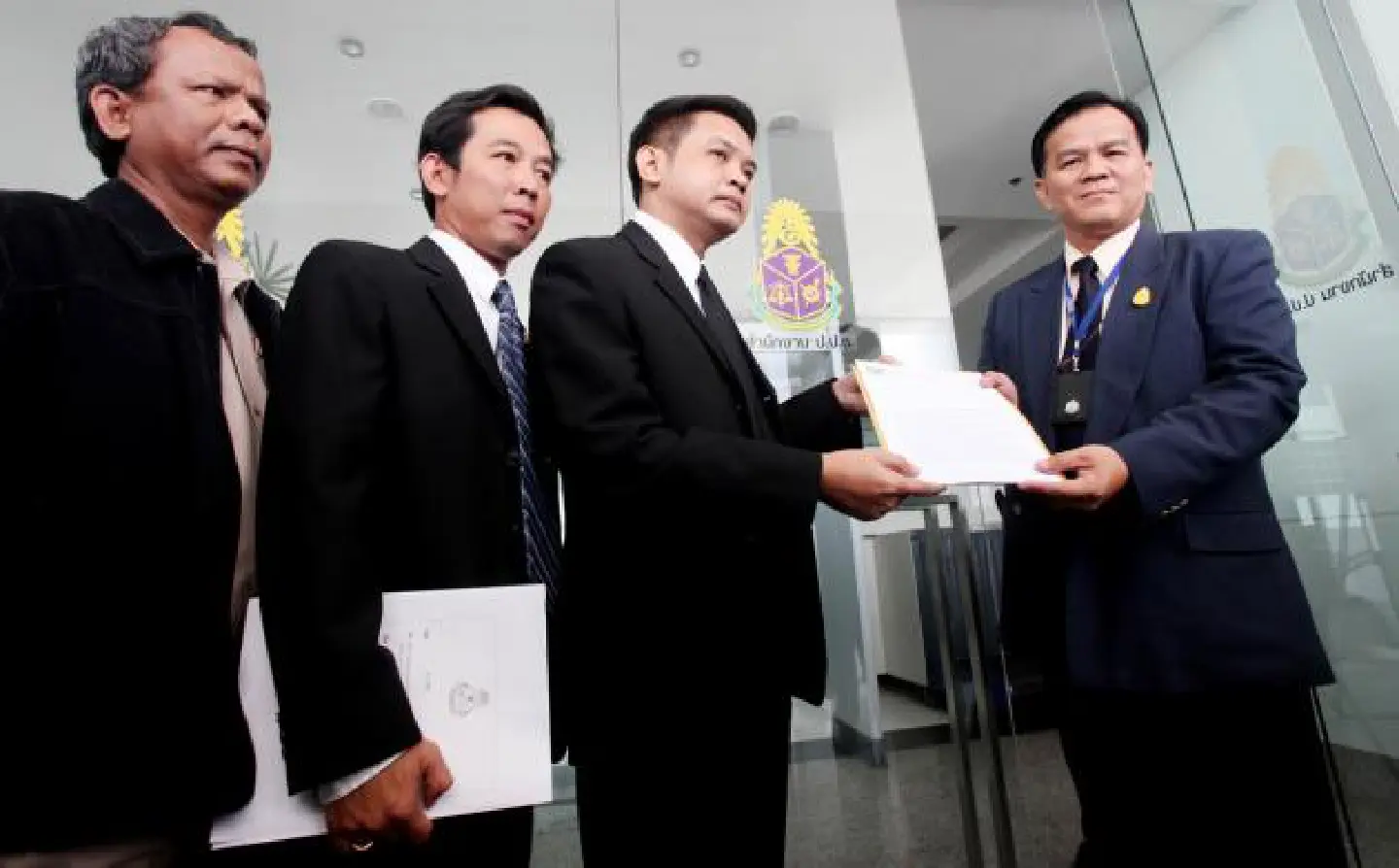NBTC Tto probe auction, force lower fees on 3g NBTC Tto probe auction, force lower fees on 3g