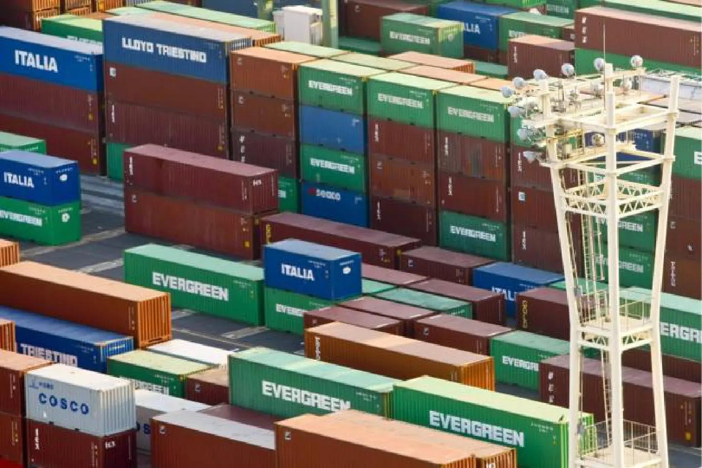BOT cuts export forecast to 4.4%